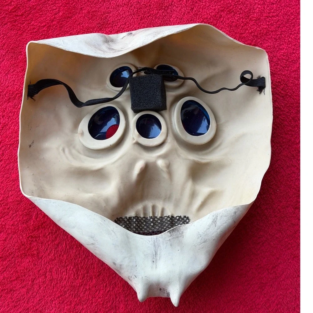Alien Monster Mask Adult OS White Excellent 5 Blue Eyes Horror Cosplay